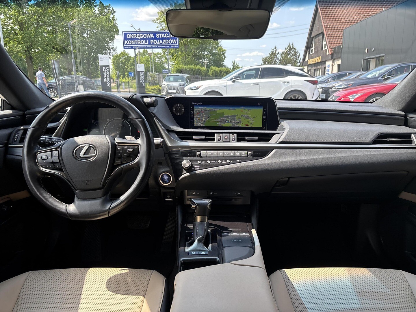 Lexus ES