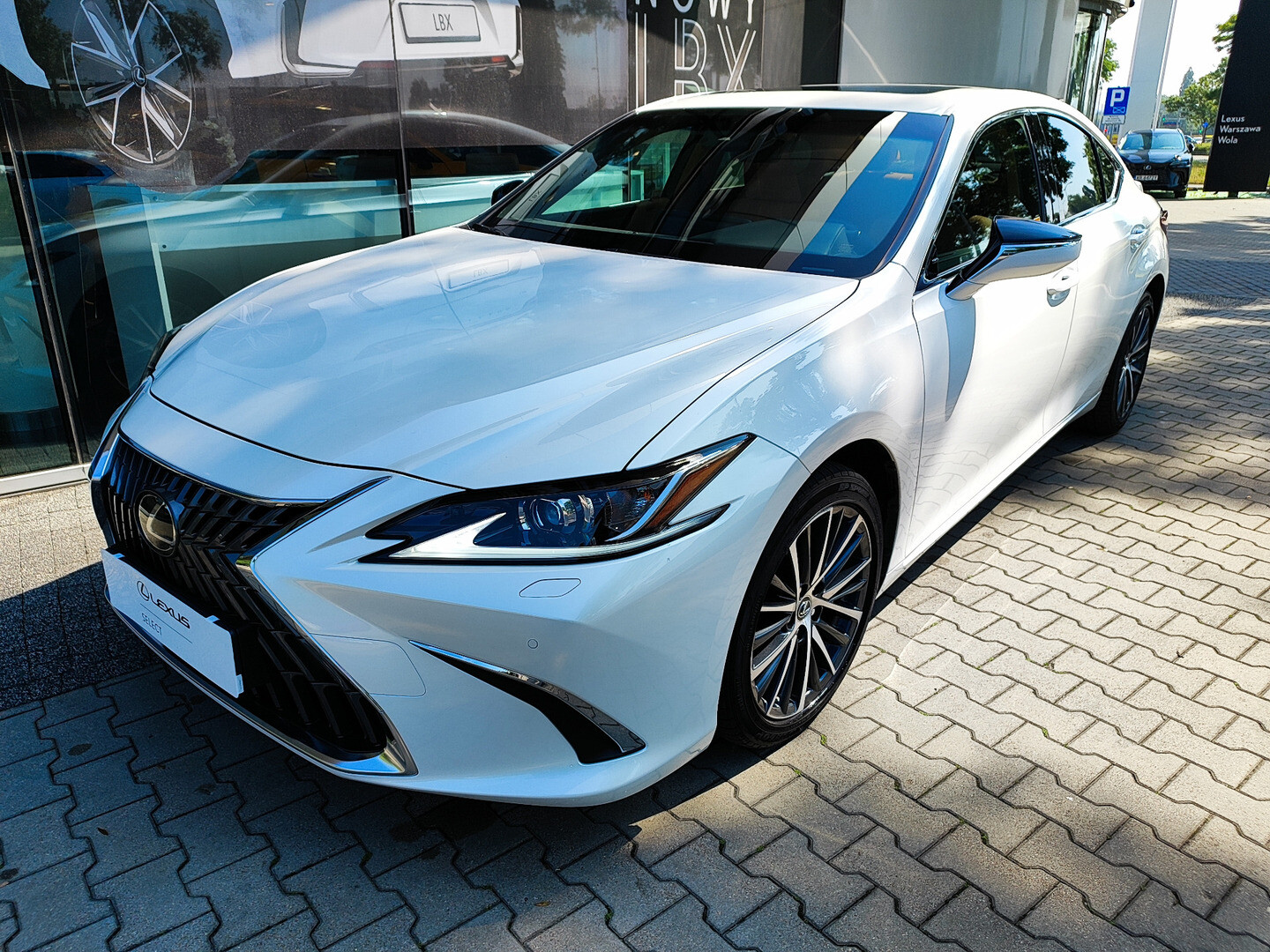 Lexus ES