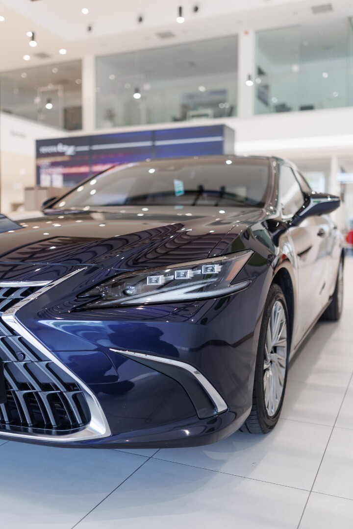 Lexus ES