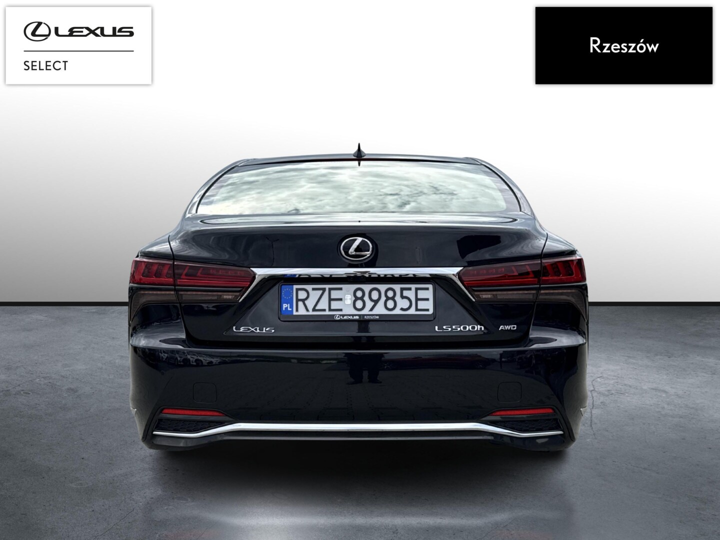 Lexus LS