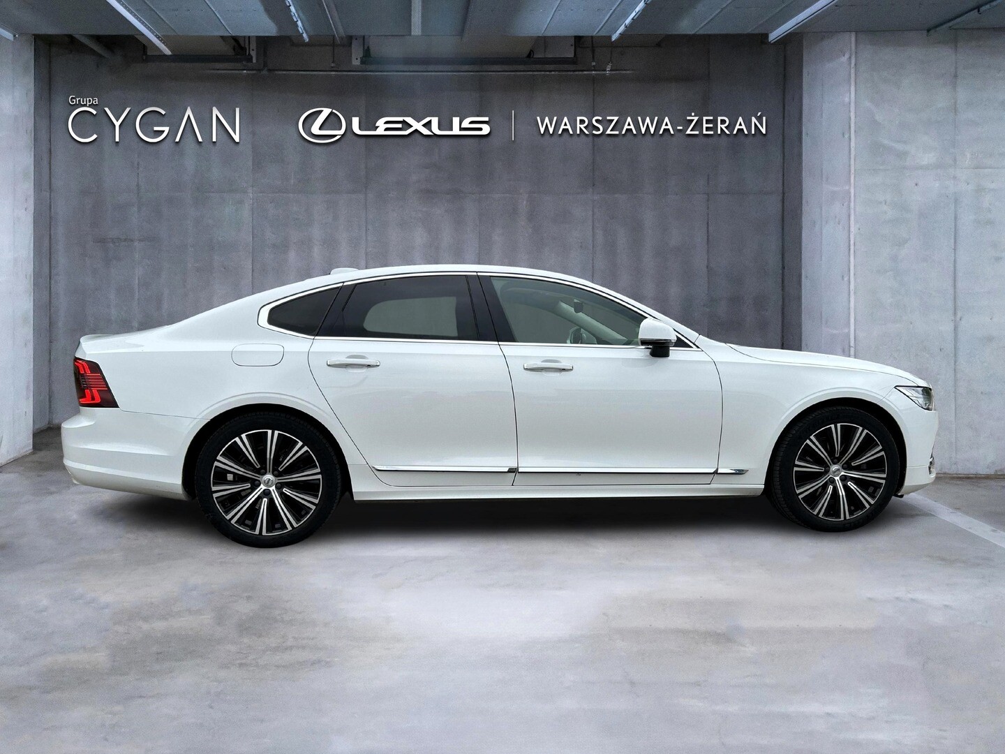Volvo S90