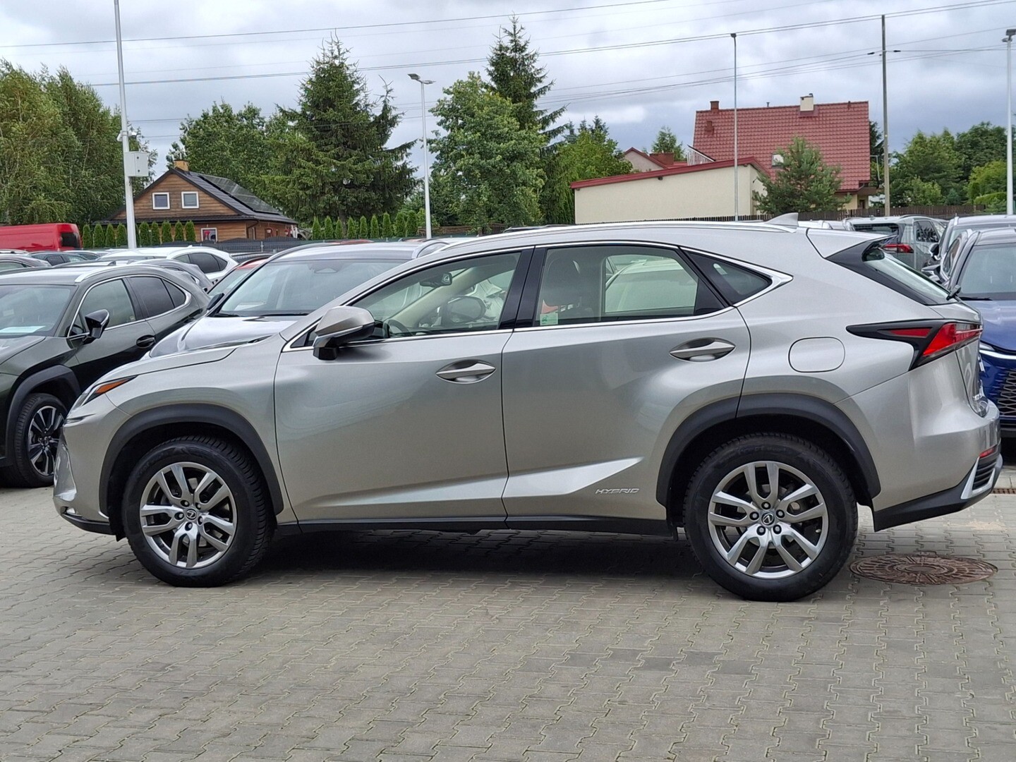 Lexus NX