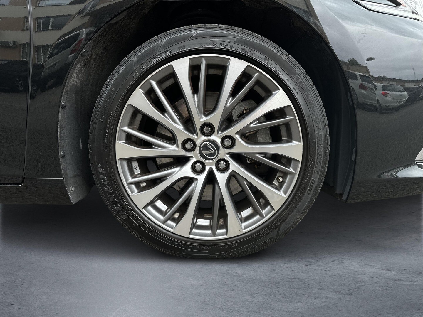 Lexus ES