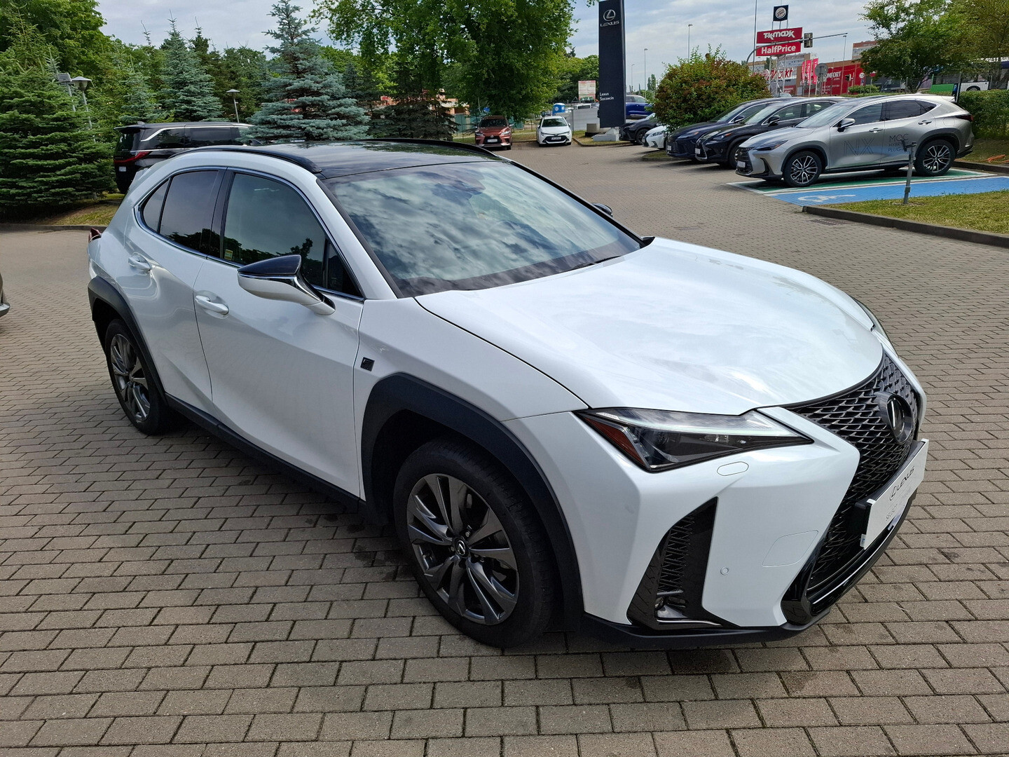Lexus UX