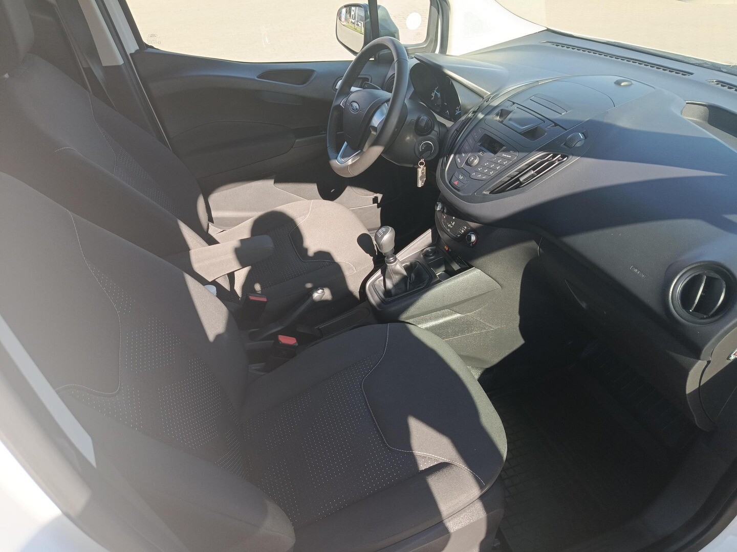 Ford Transit Courier