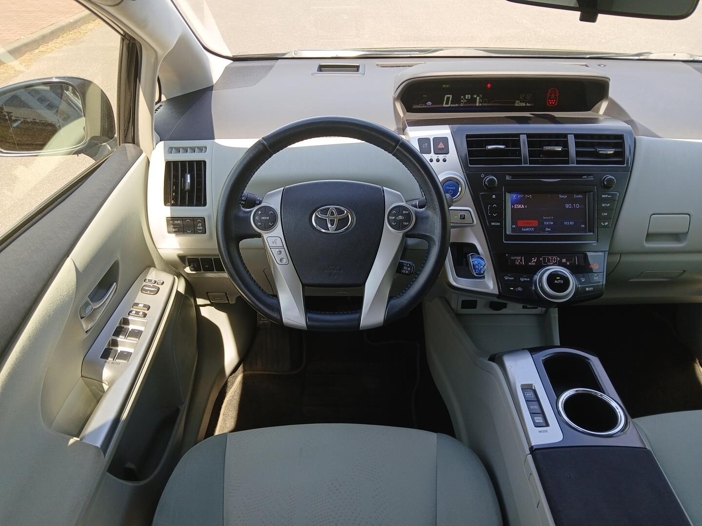 Toyota Prius+