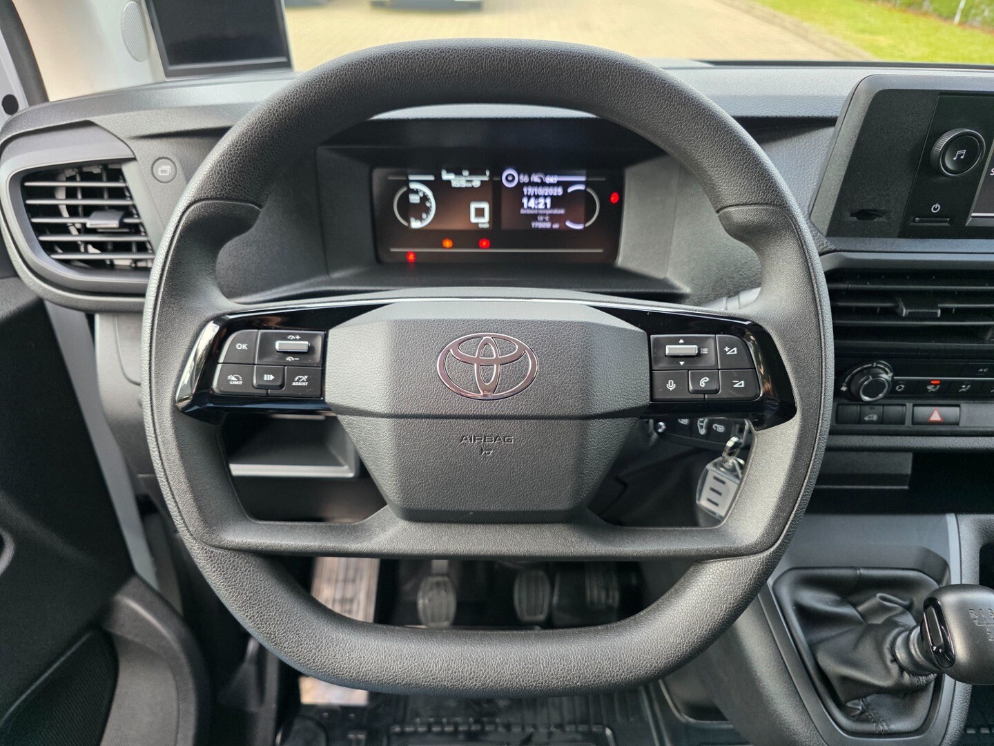 Toyota PROACE