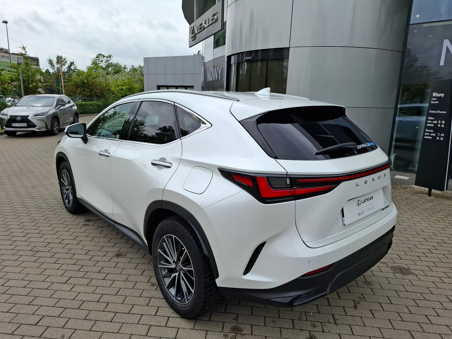 Lexus NX