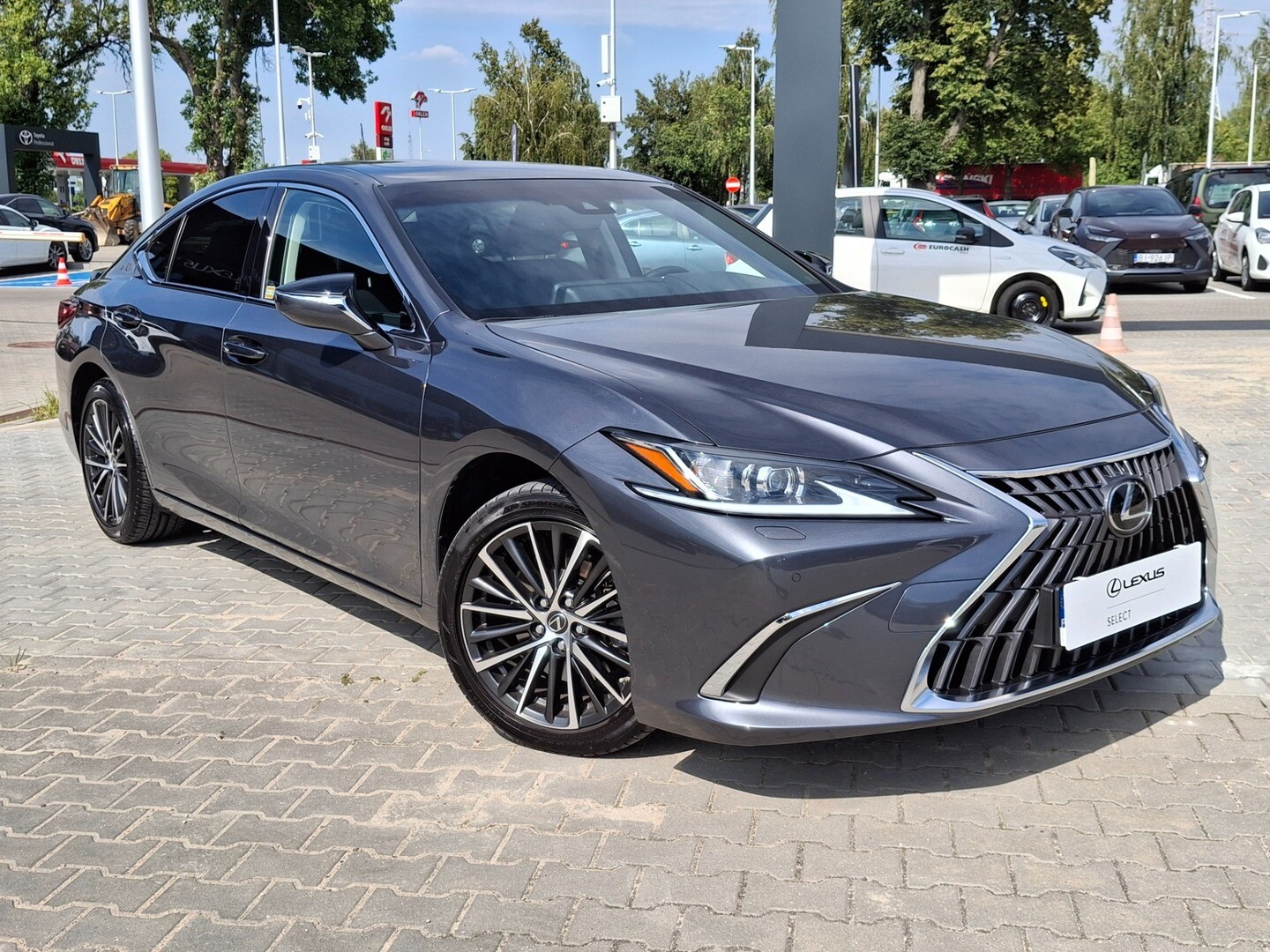 Lexus ES