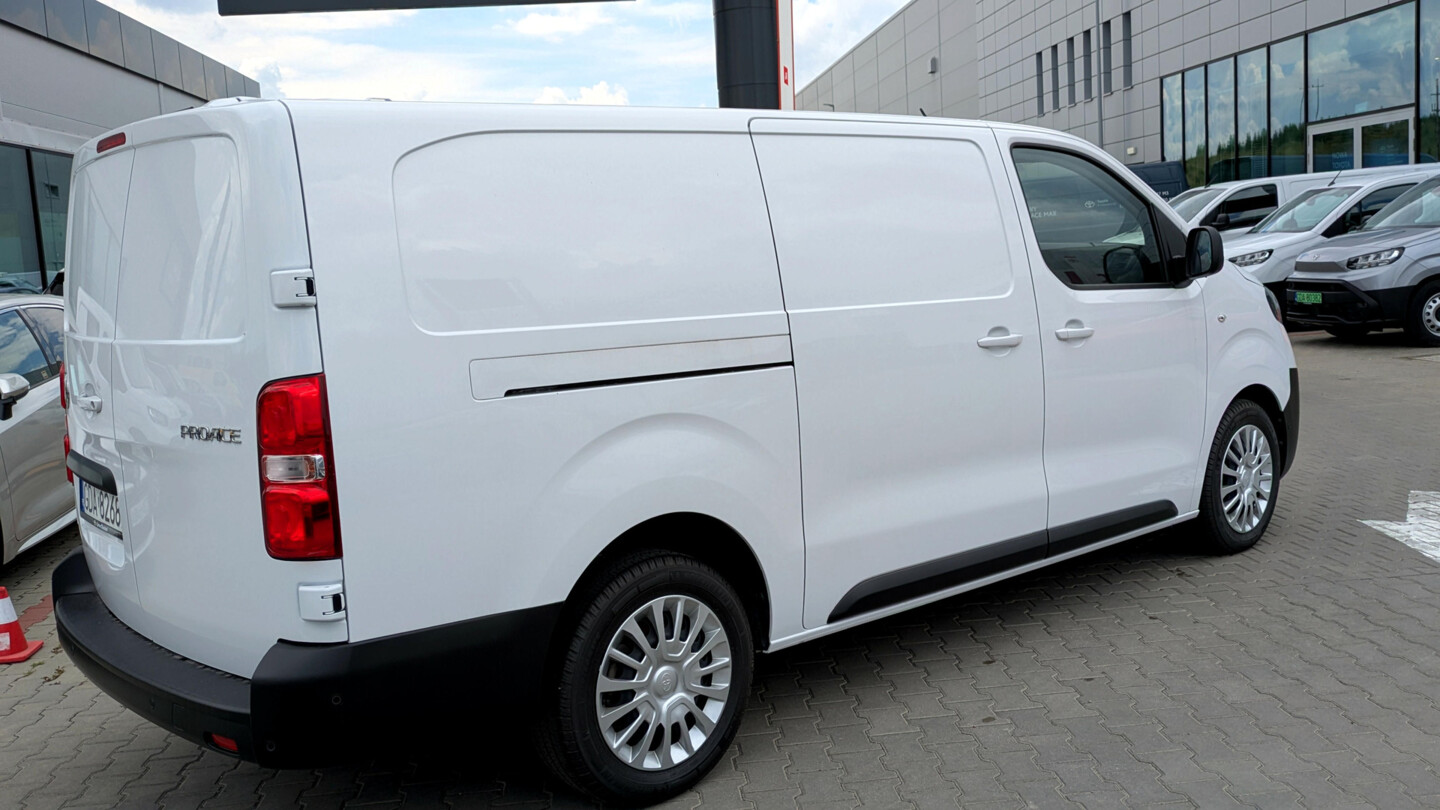 Toyota PROACE