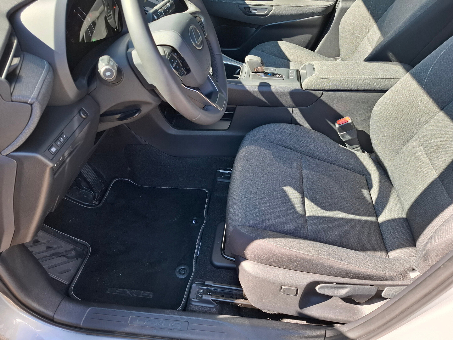 Lexus LBX