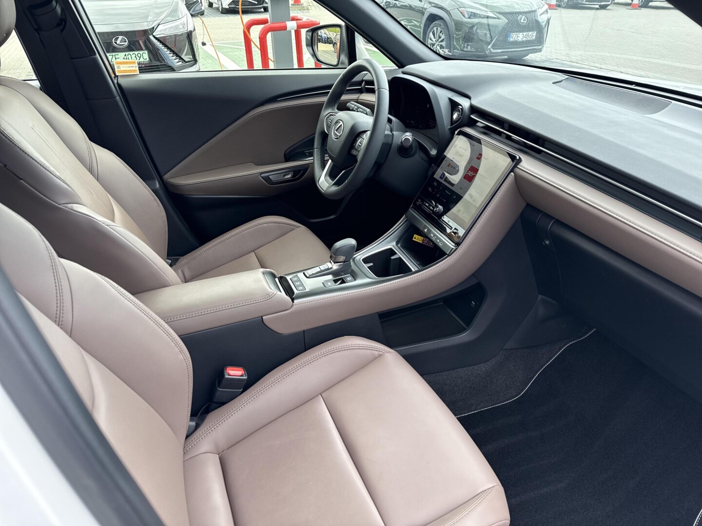 Lexus LBX
