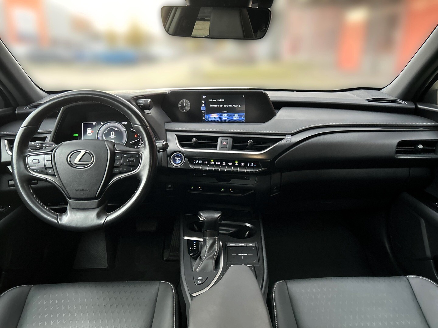 Lexus UX