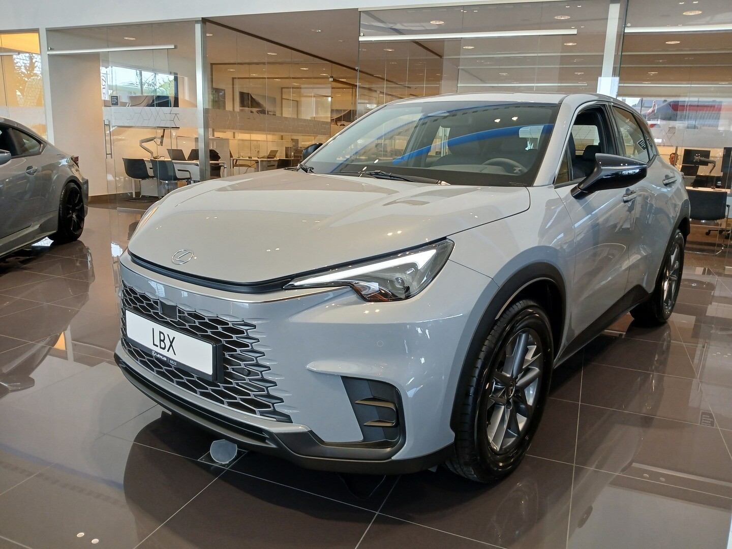 Lexus LBX