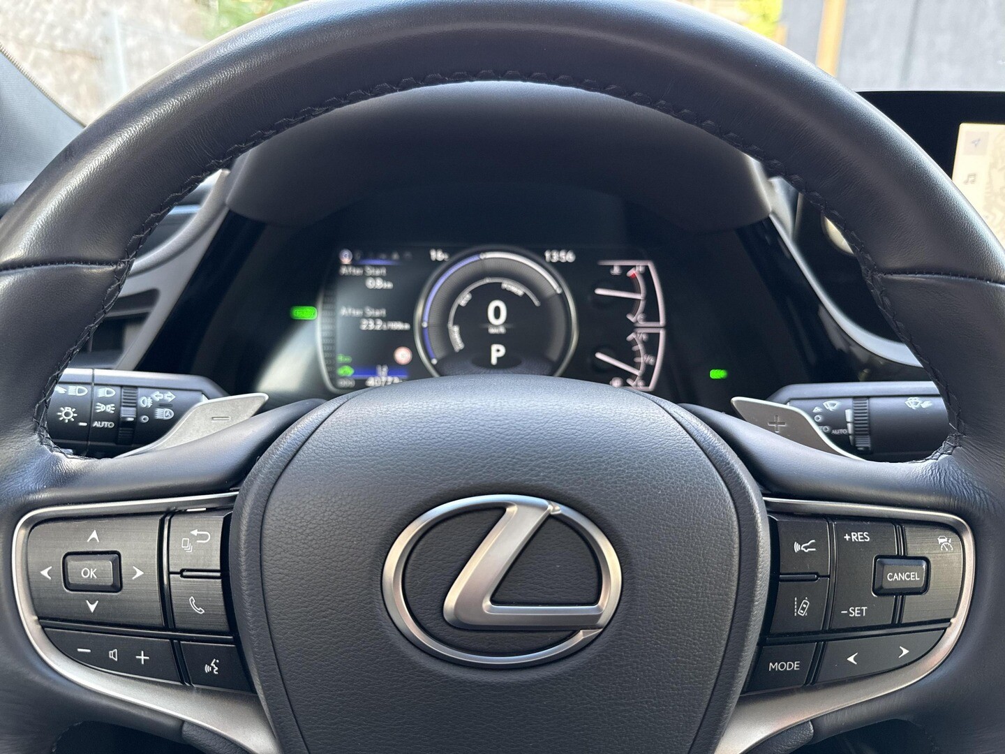 Lexus ES