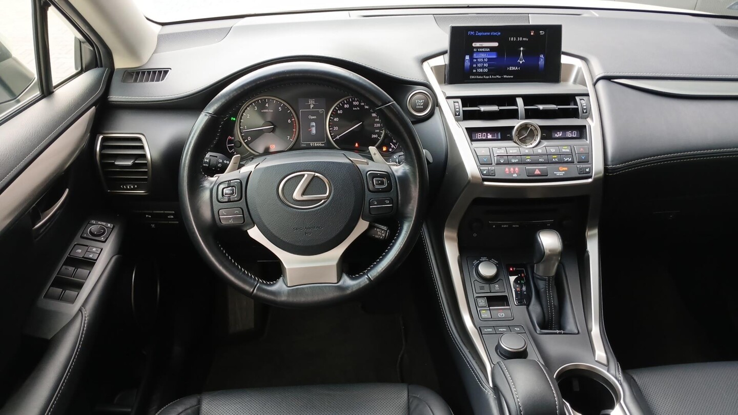 Lexus NX