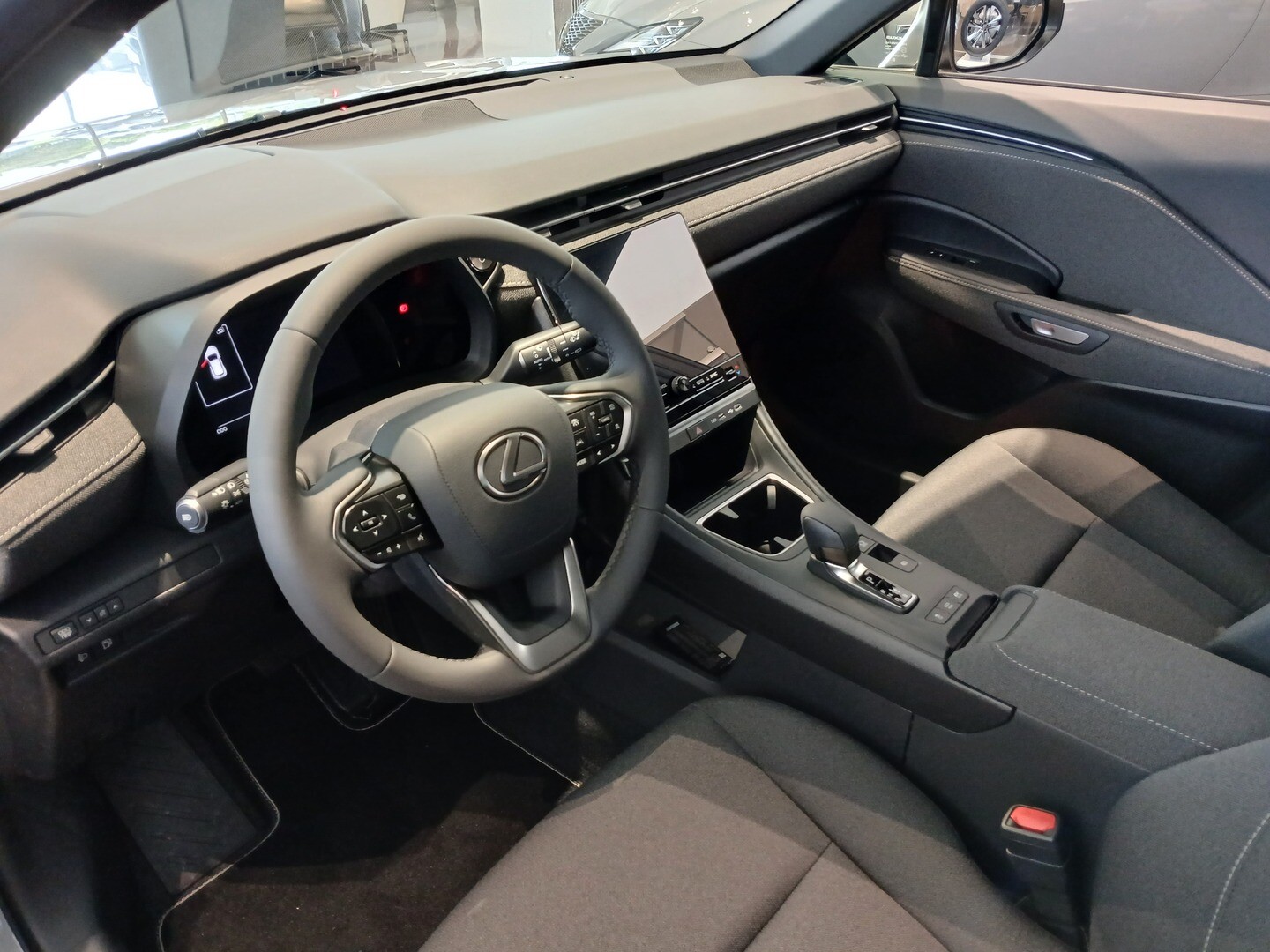 Lexus LBX