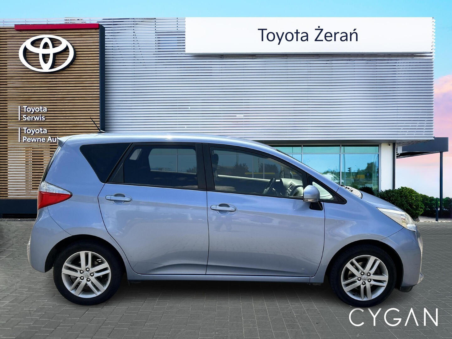 Toyota Verso S