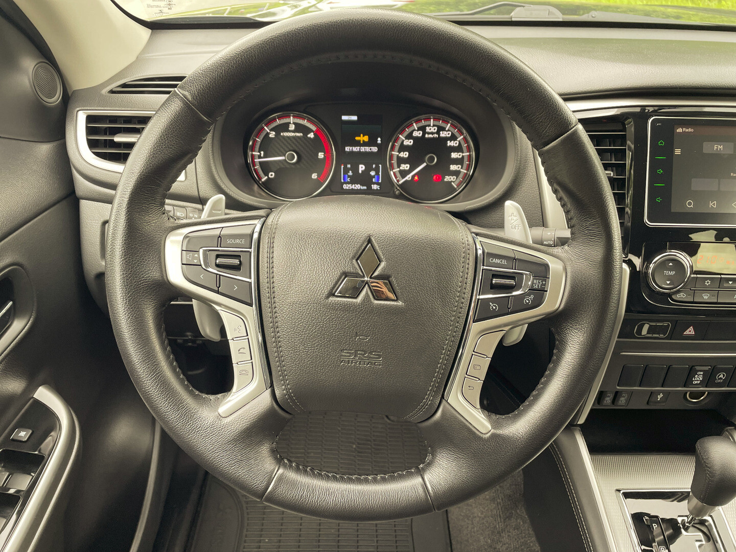 Mitsubishi L200