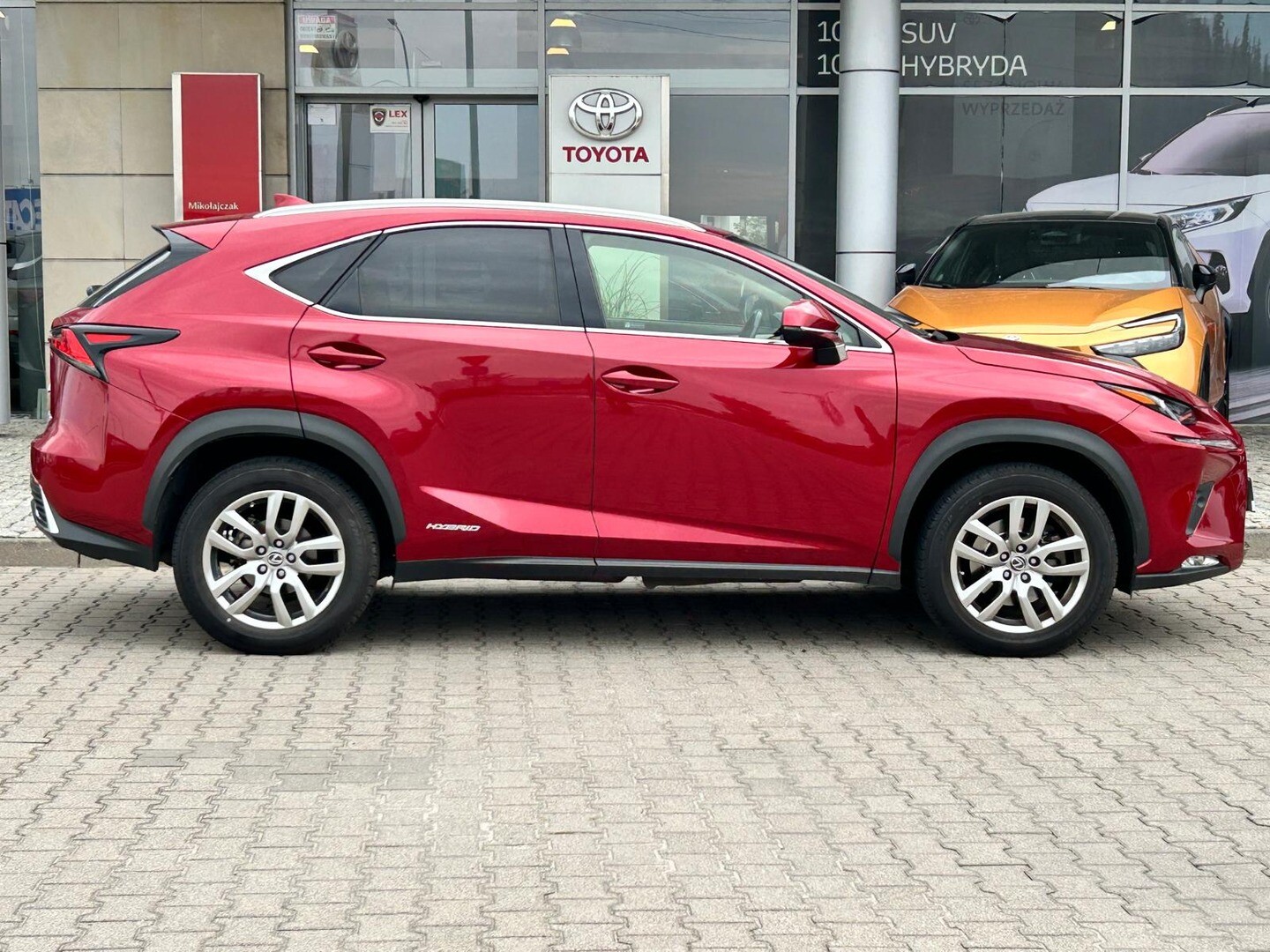 Lexus NX