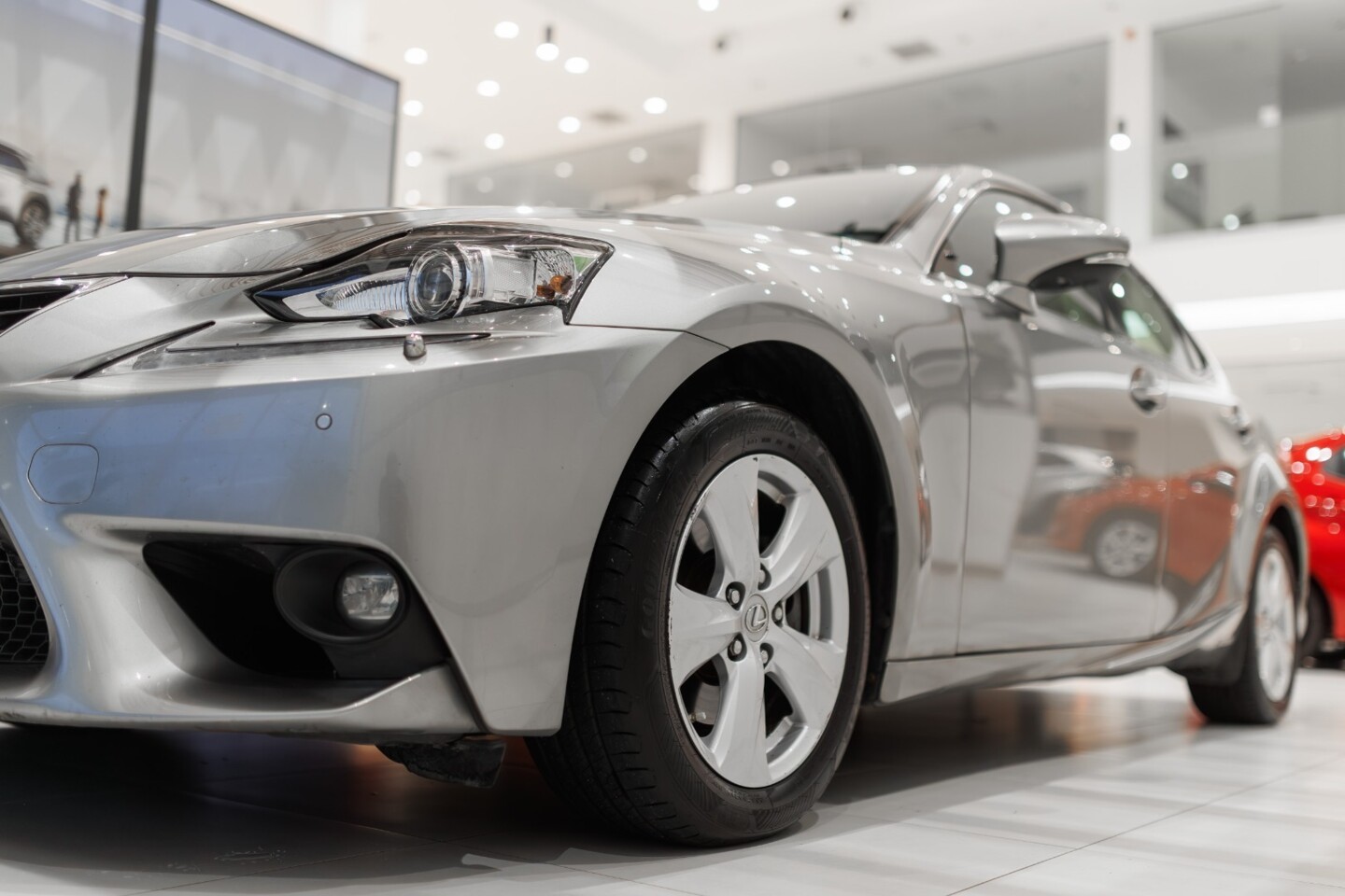 Lexus IS