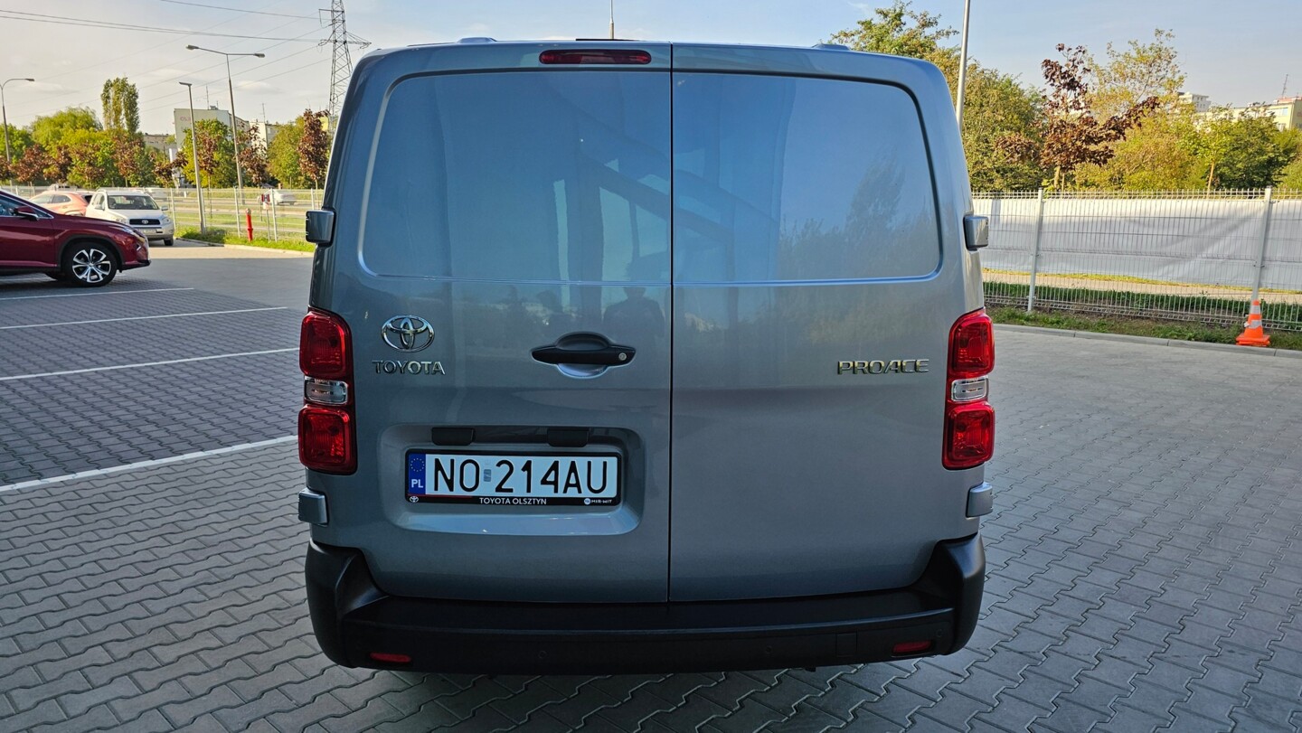 Toyota PROACE