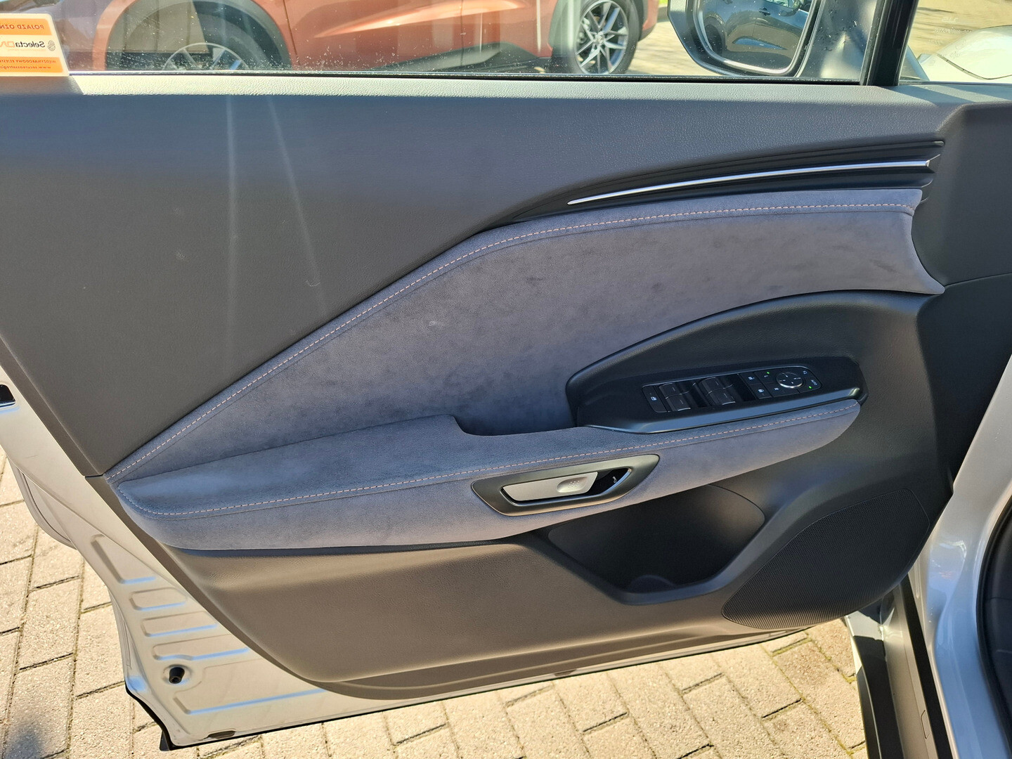 Lexus LBX