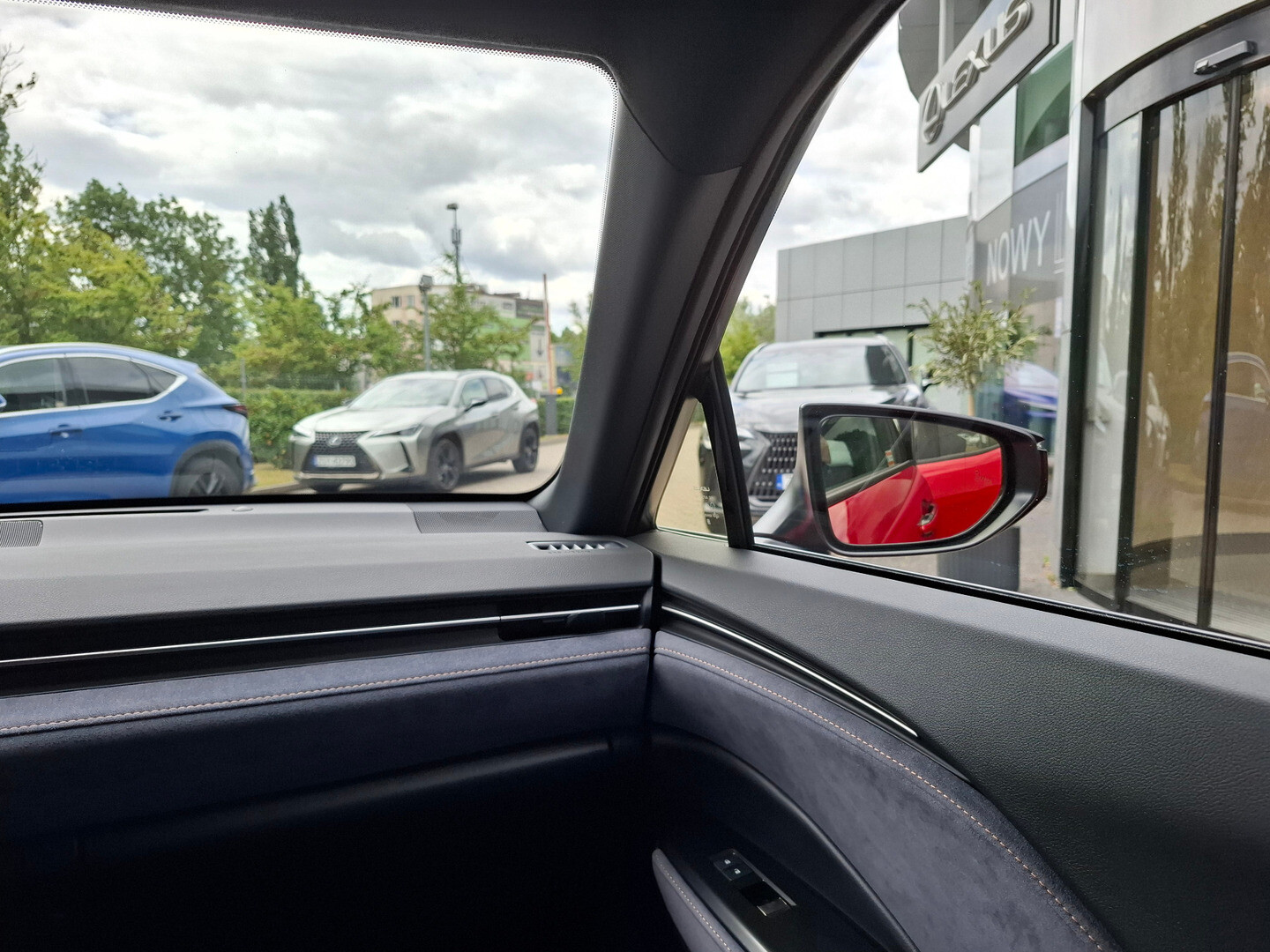 Lexus LBX