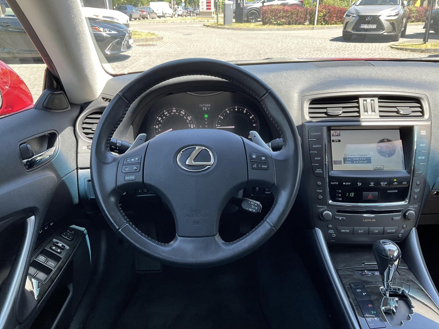 Lexus IS
