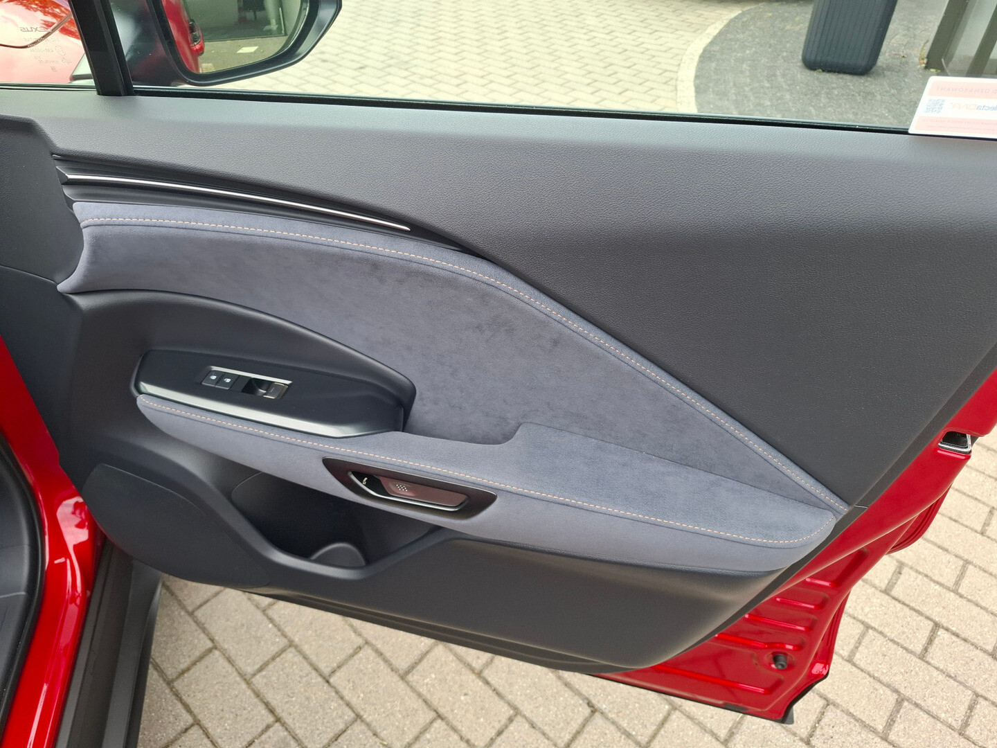 Lexus LBX