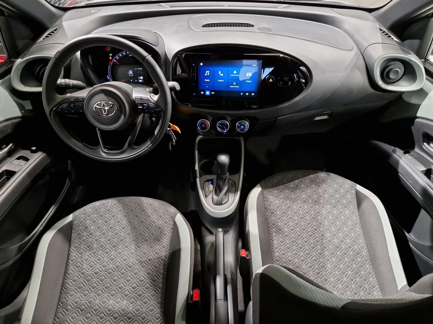 Toyota Aygo X