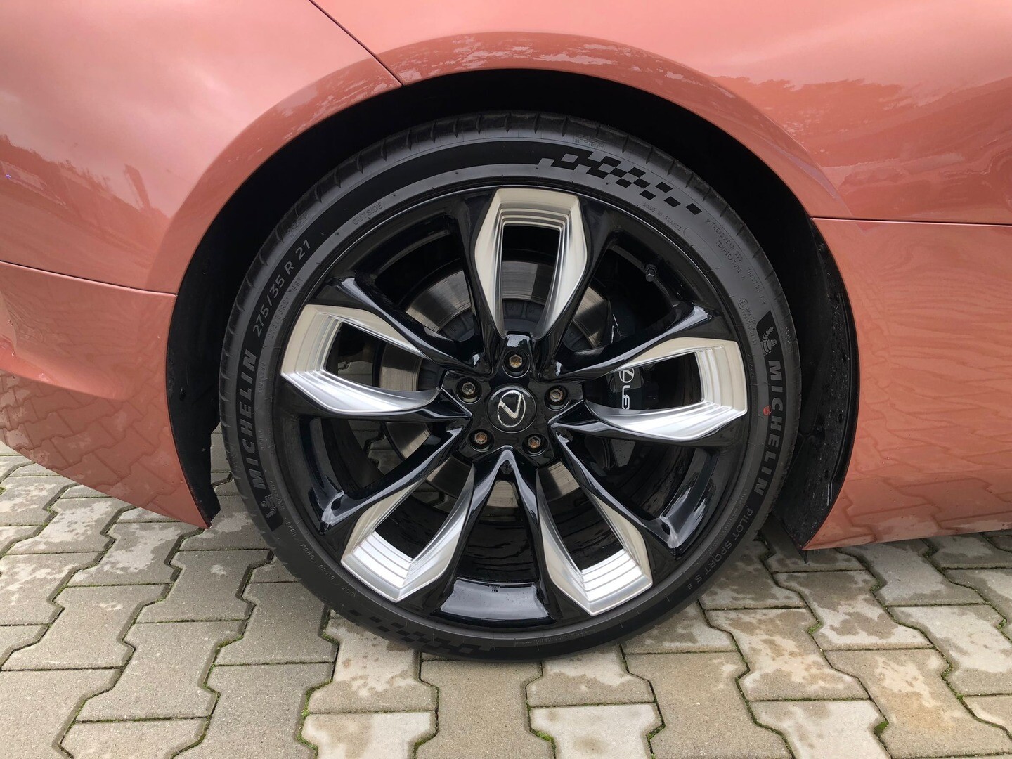 Lexus LC