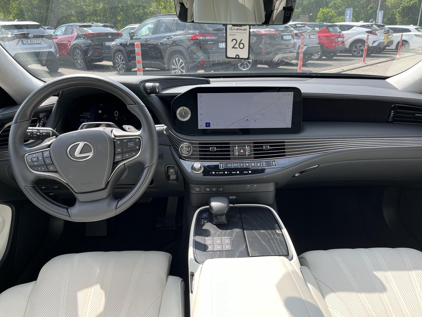 Lexus LS