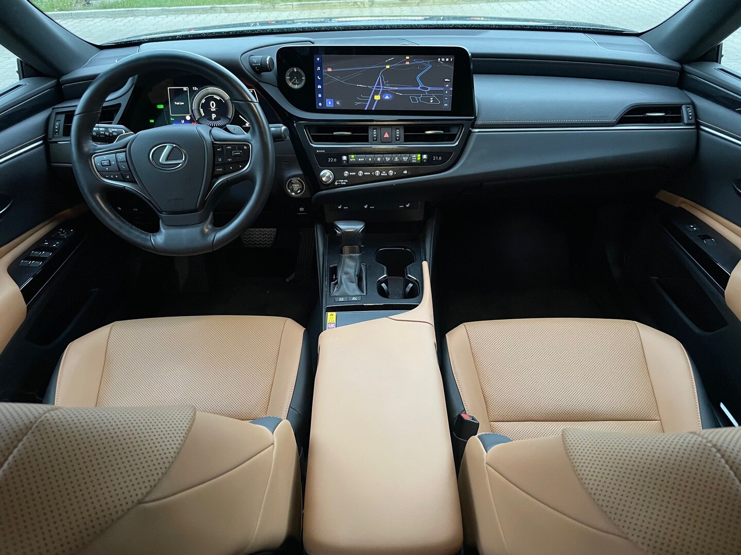 Lexus ES