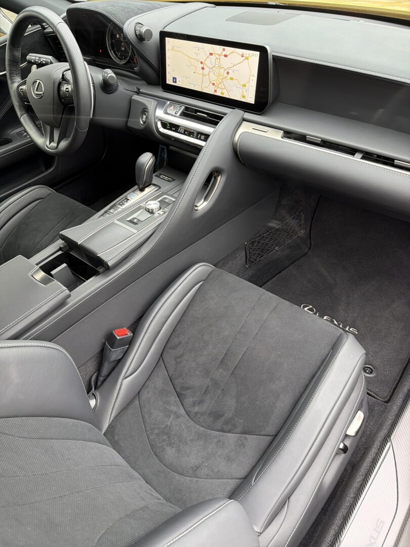 Lexus LC