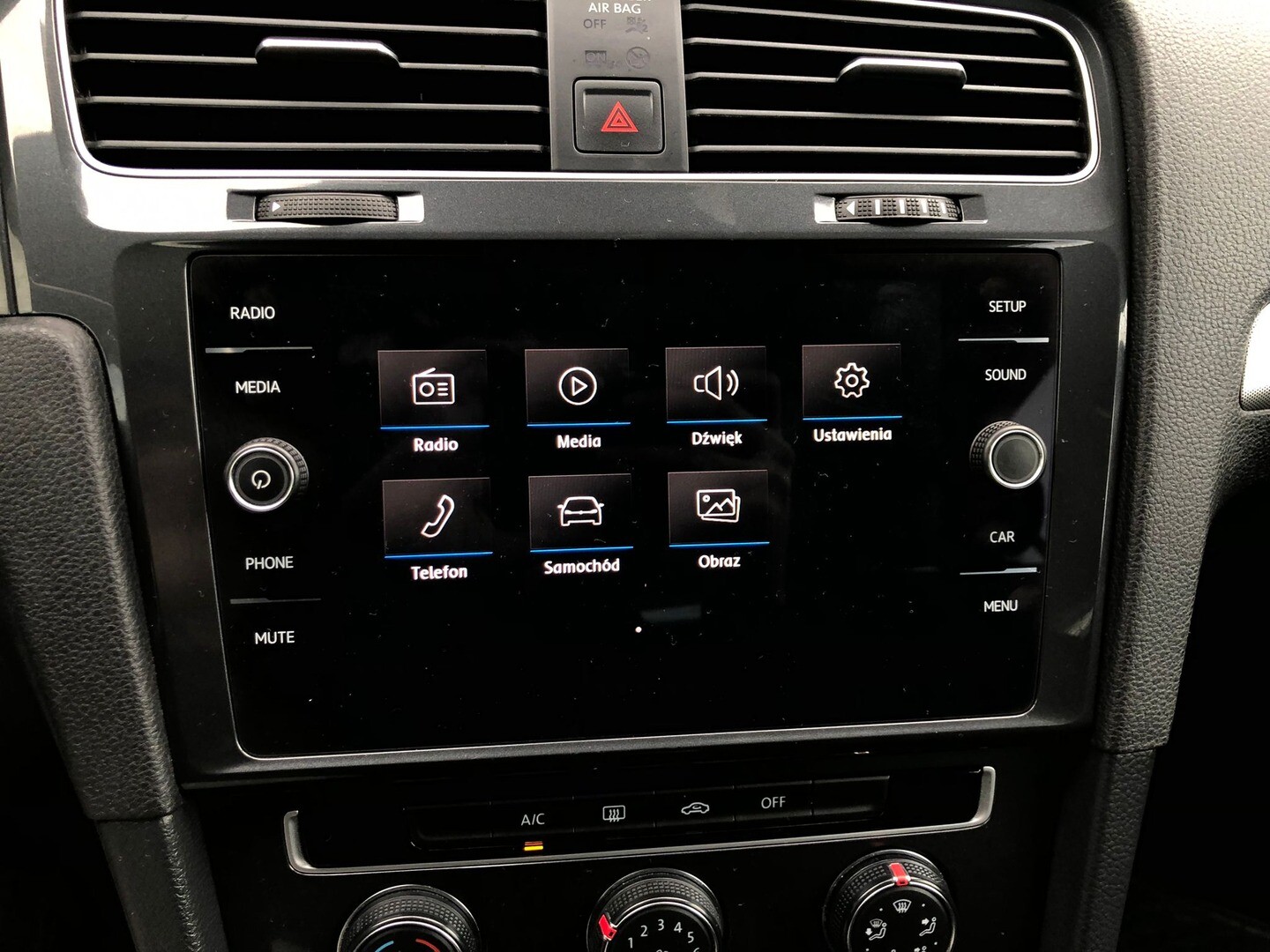 Volkswagen Golf