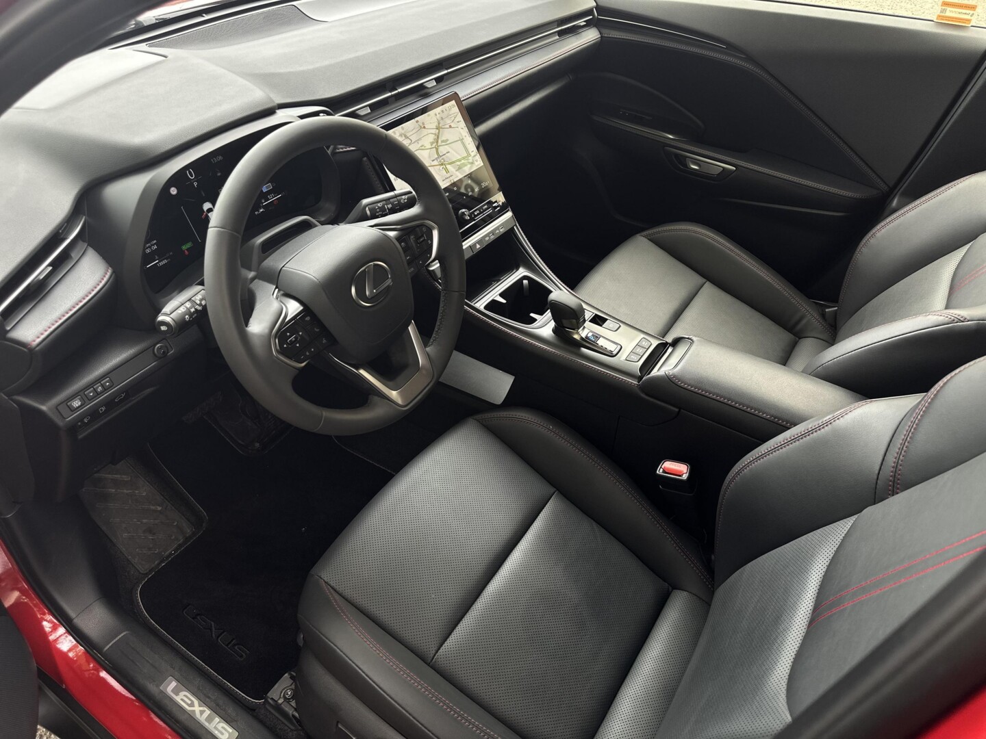 Lexus LBX