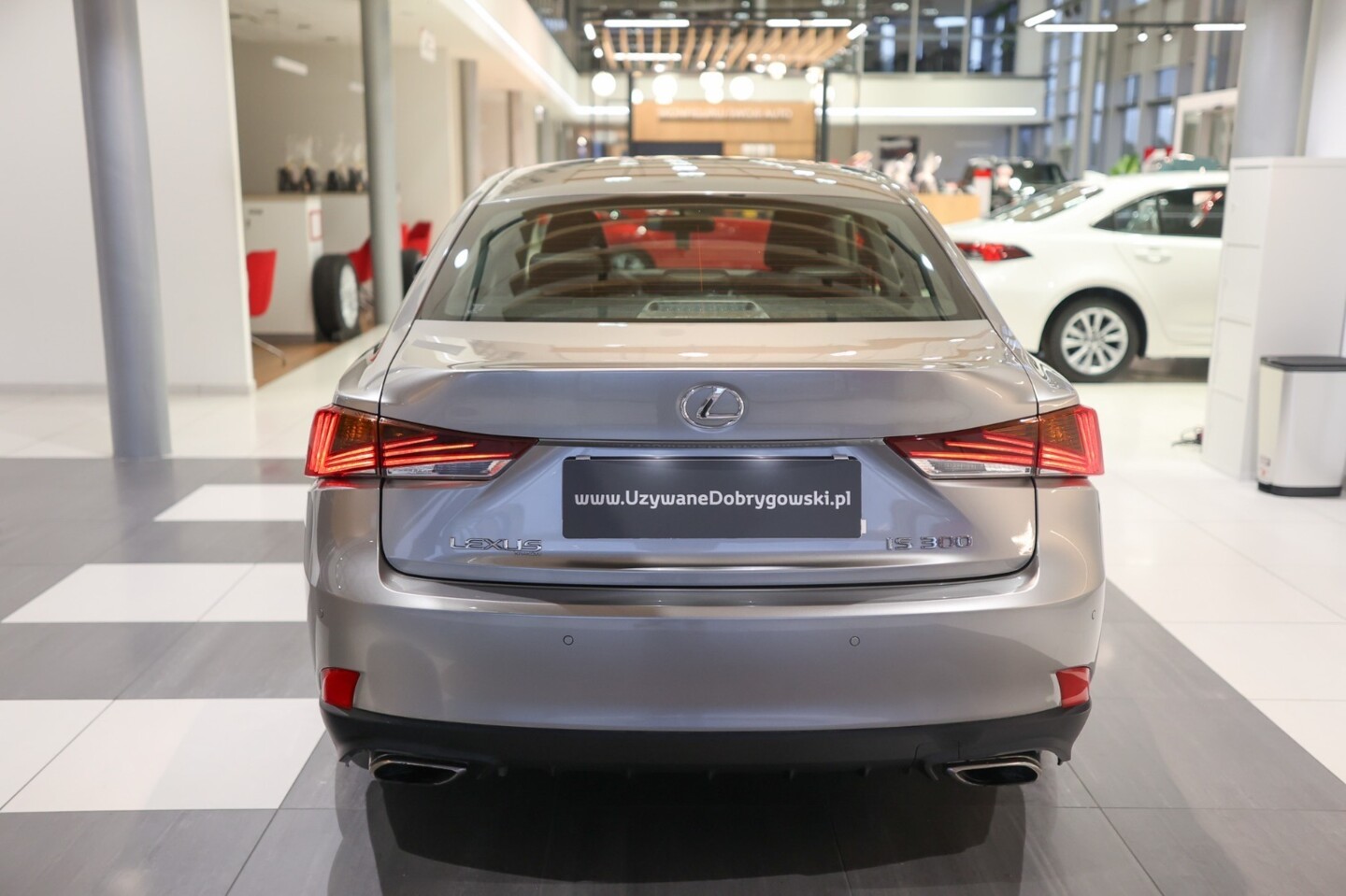 Lexus IS