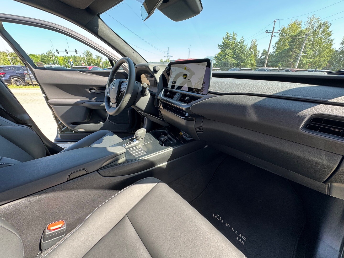 Lexus UX