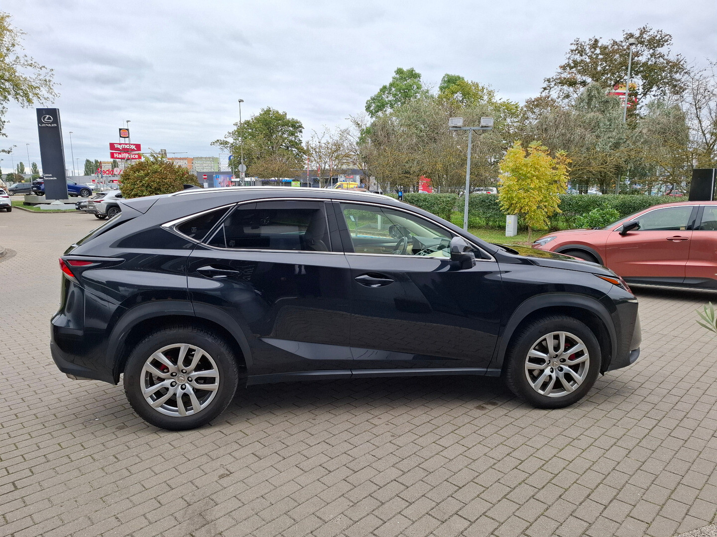 Lexus NX