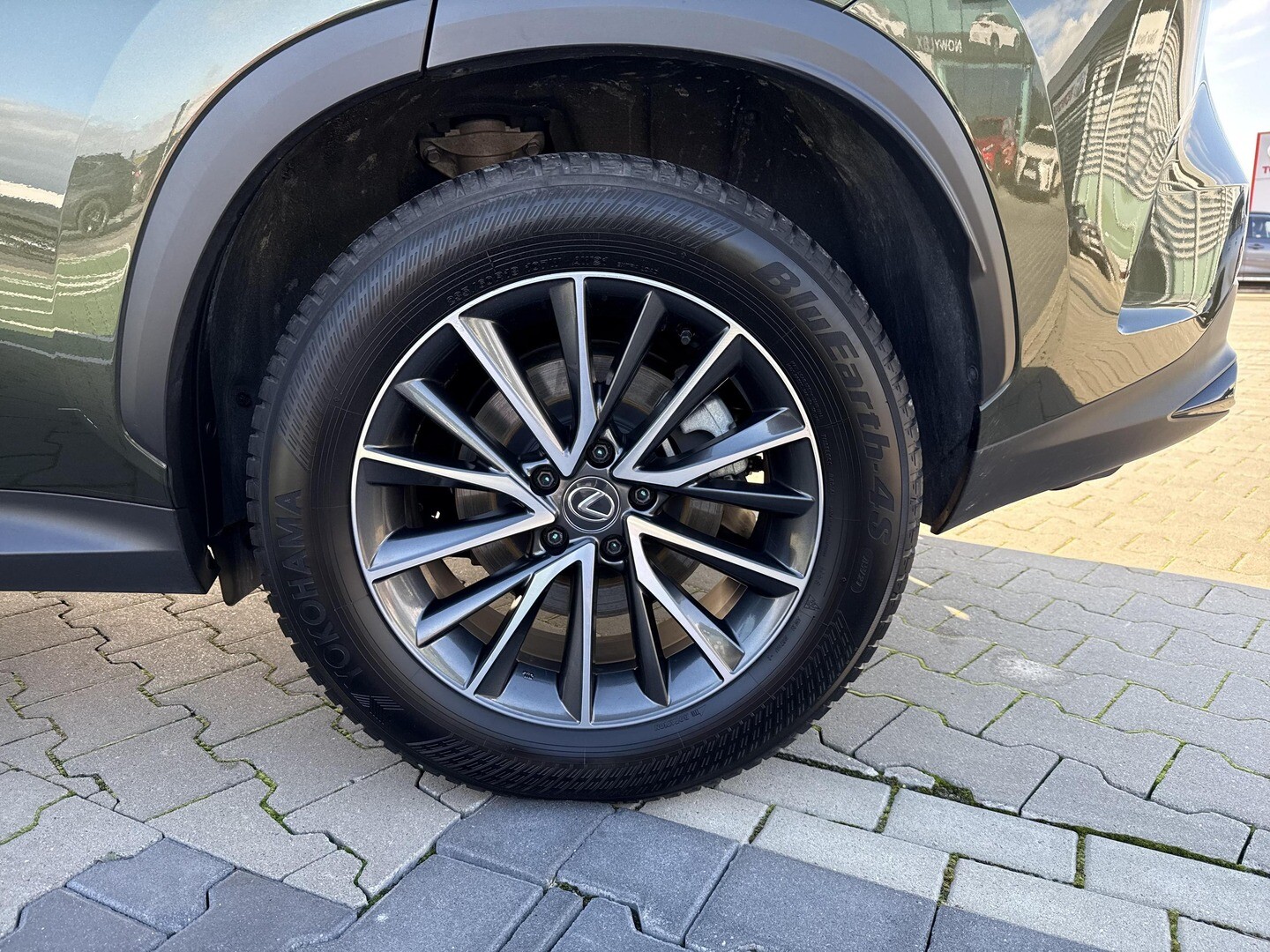 Lexus NX
