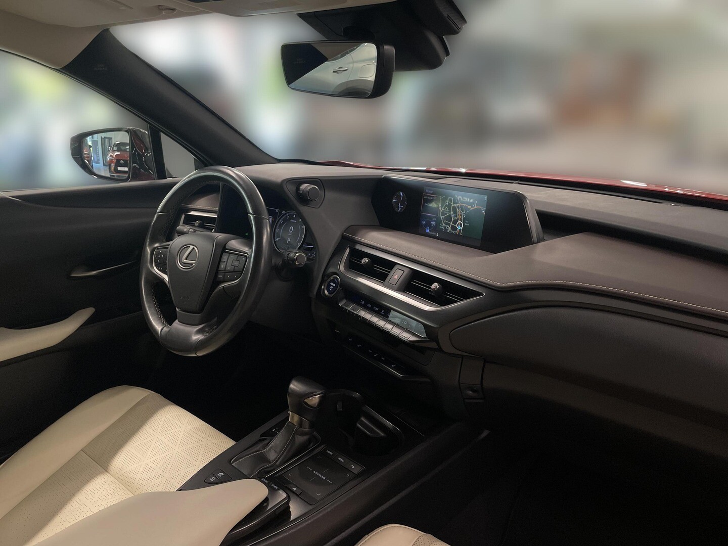 Lexus UX