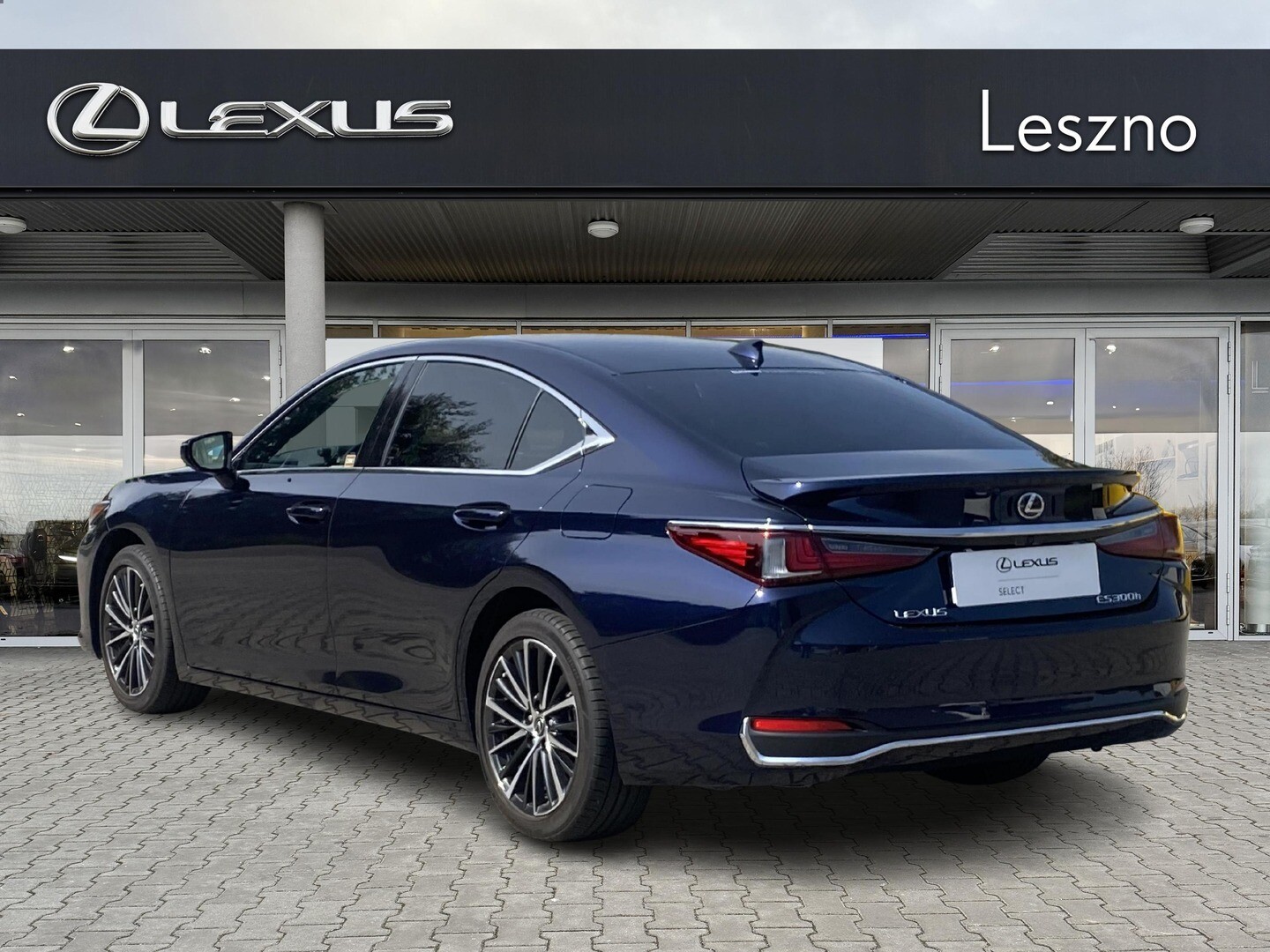 Lexus ES