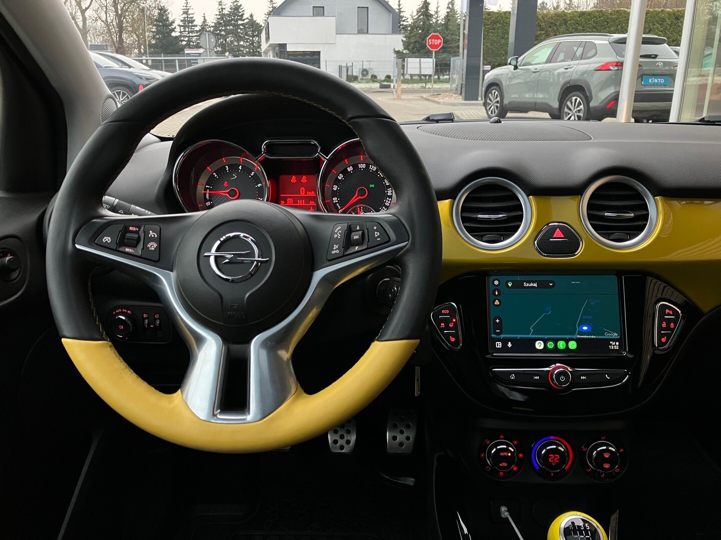 Opel Adam