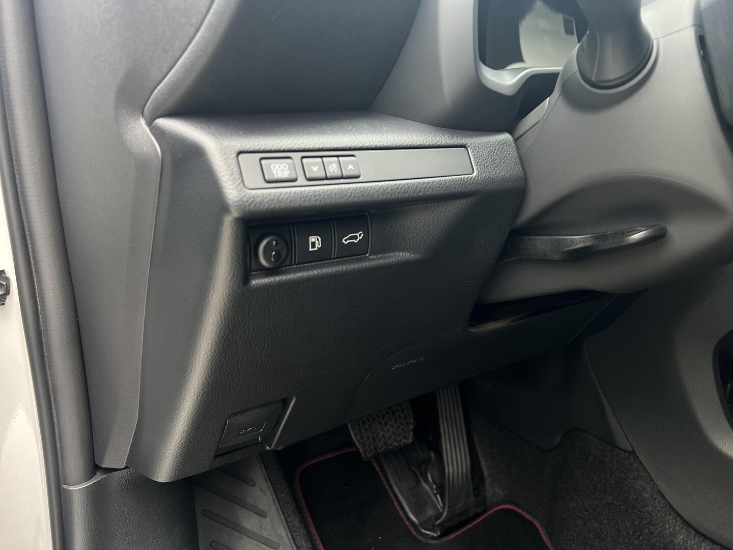 Lexus LBX