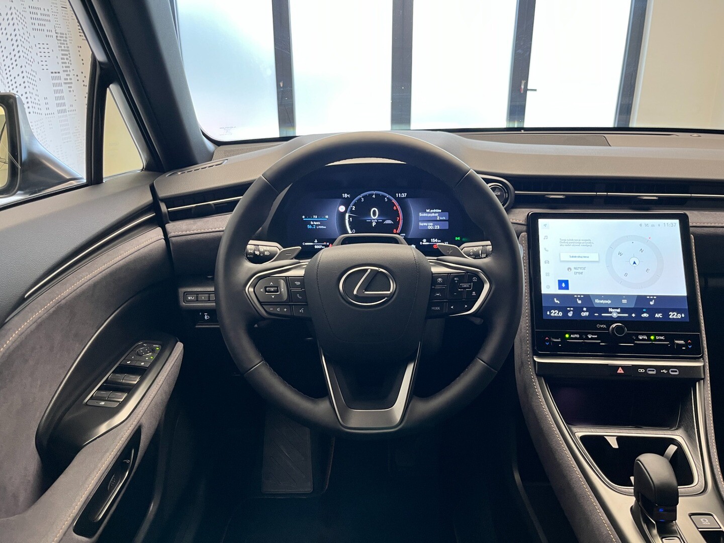 Lexus LBX