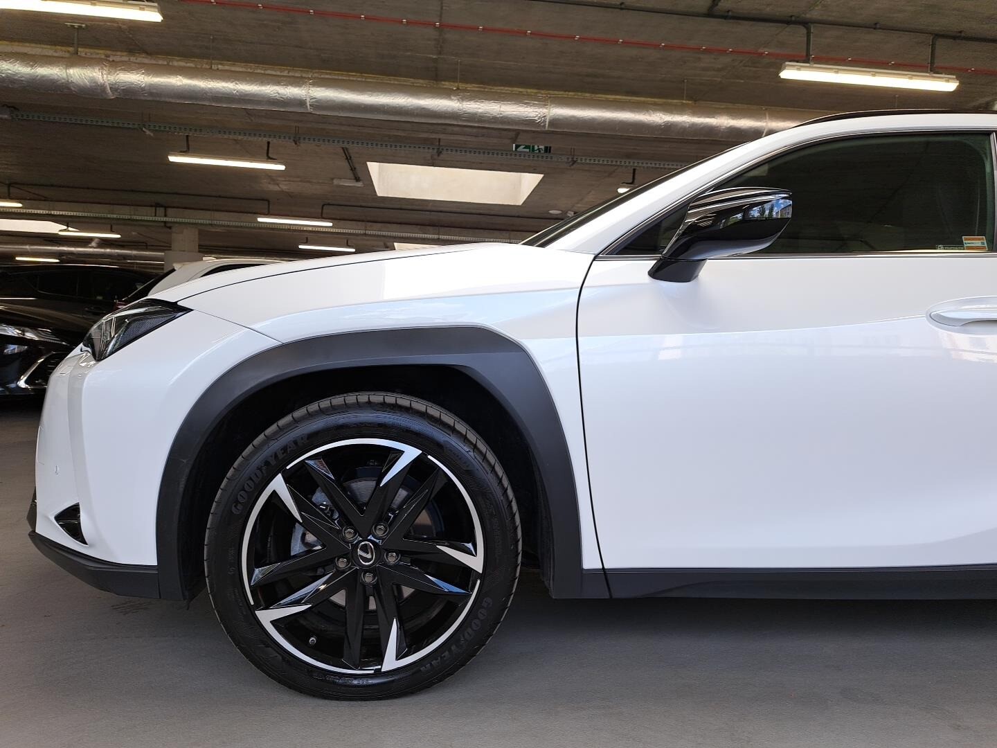 Lexus UX
