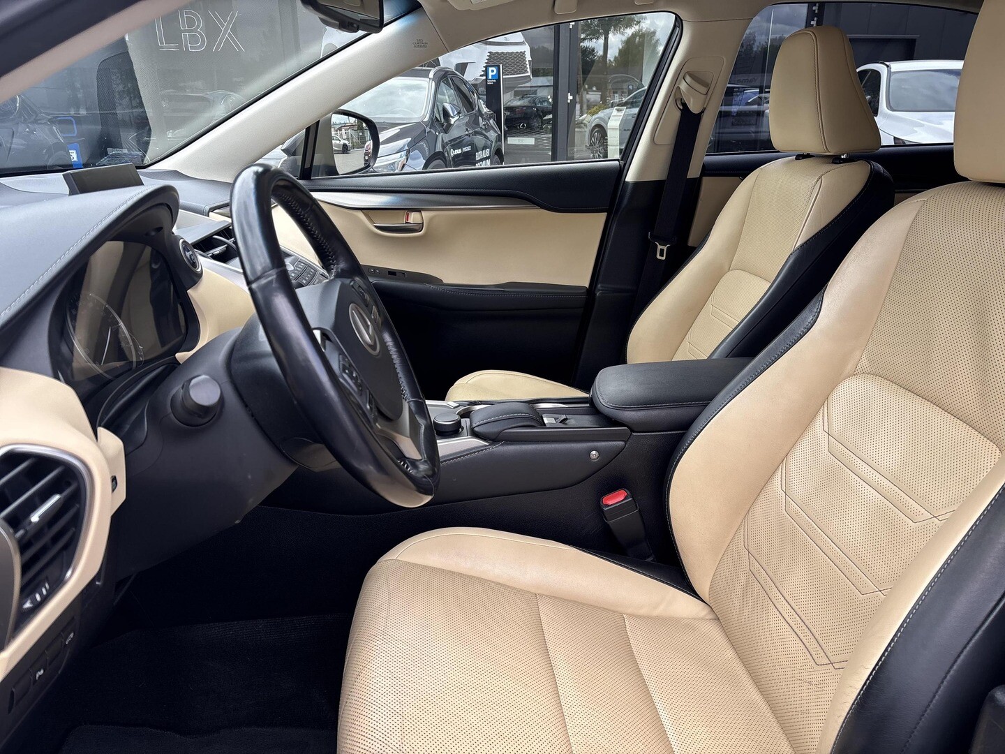 Lexus NX