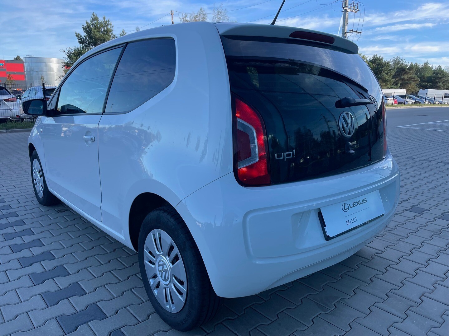 Volkswagen up!
