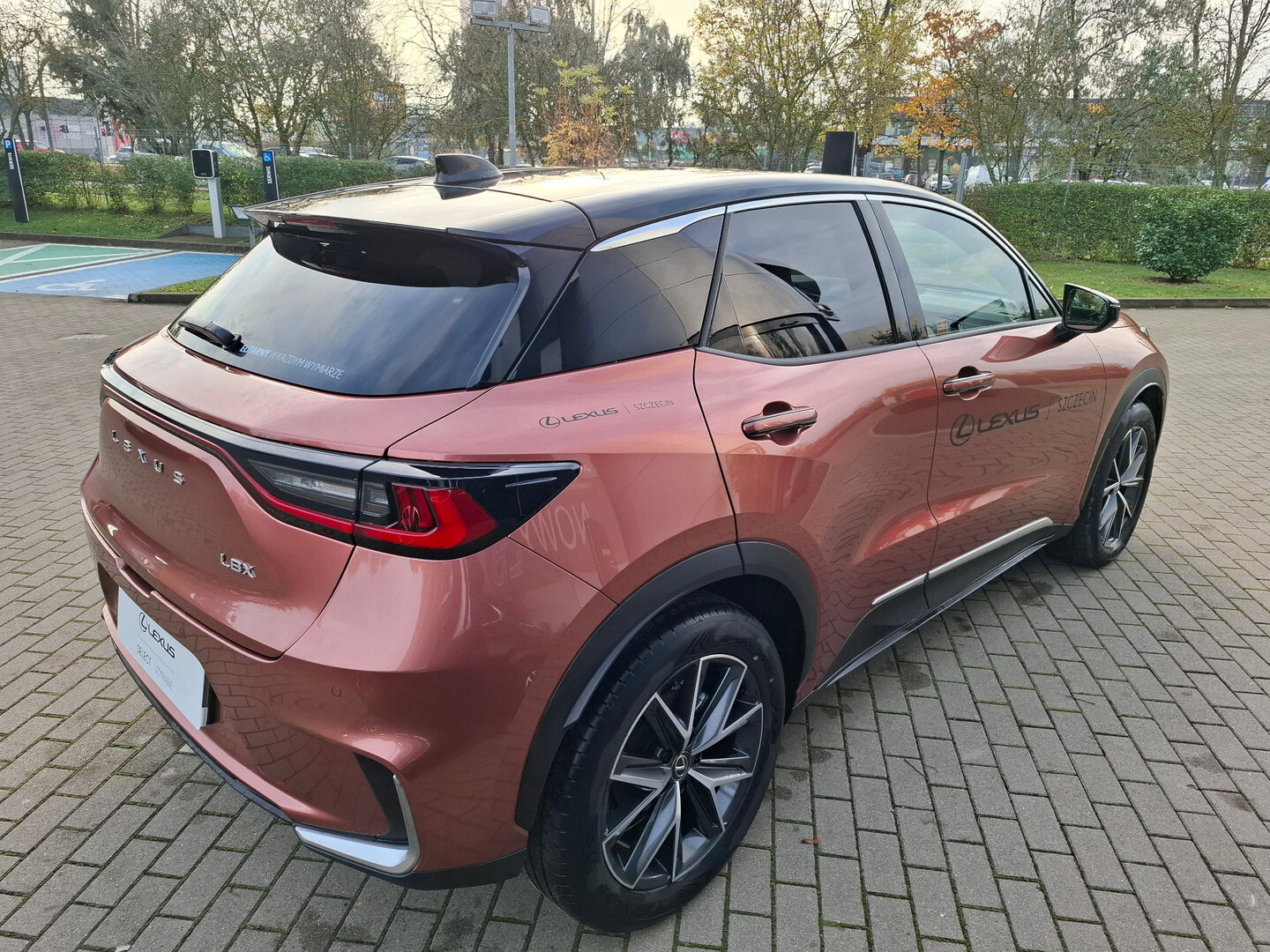 Lexus LBX
